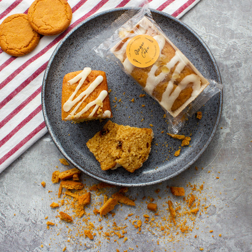 Image of a ginger mini loaf cake availble to purchase from the chuckling cheese company