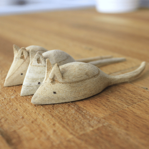 A carved, handmade wooden mouse by The Chuckling Cheese Company. Part of the cheese celebration cake accessories range.